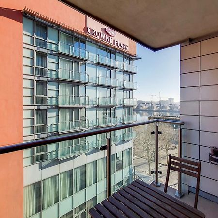 Free Parking - Stylish Three Bedroom Apartment By London Excel Extérieur photo